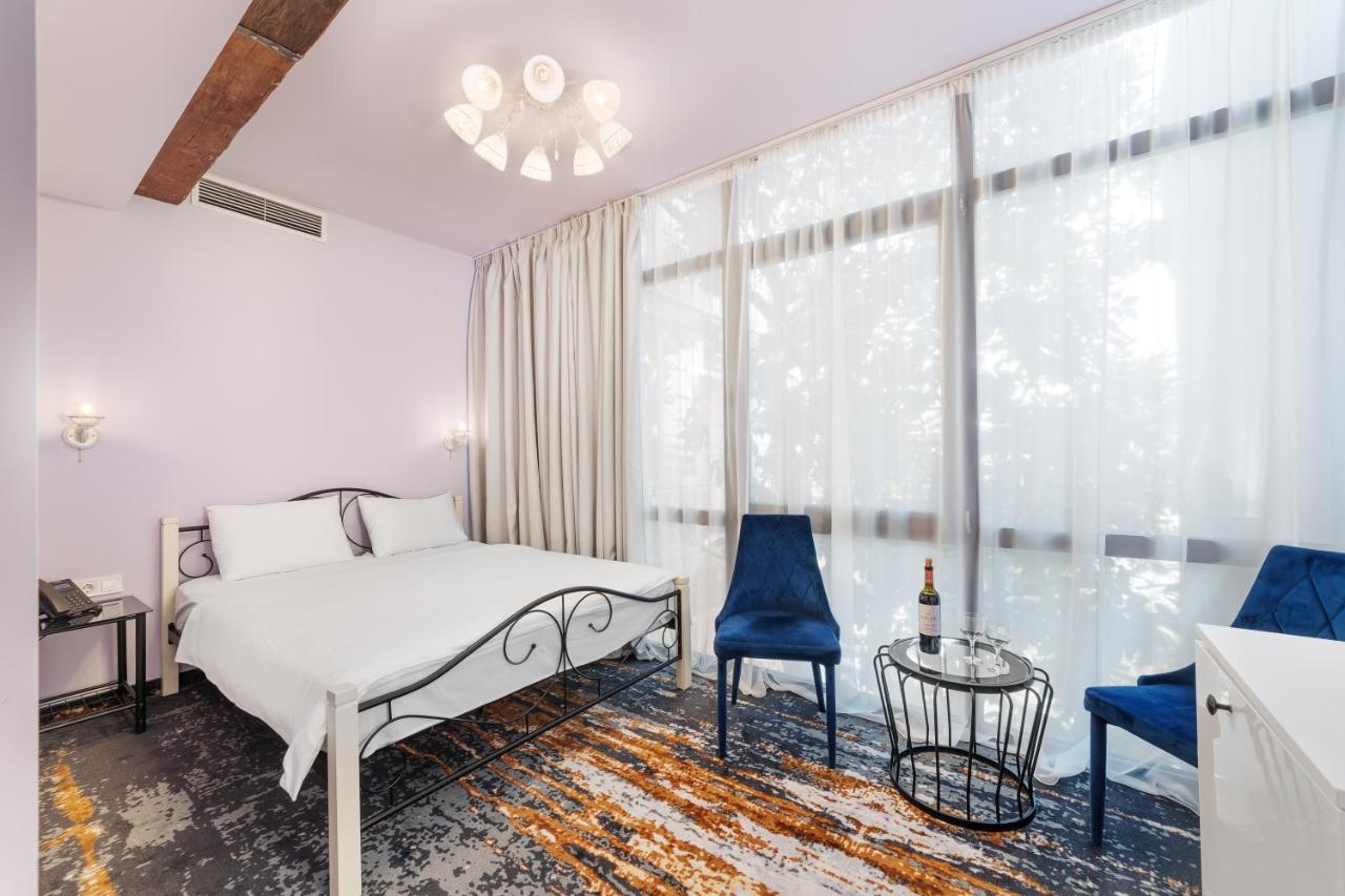 Magnolia Hotel 4*